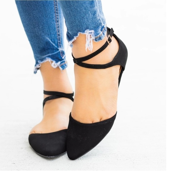 "Chill all day" 🖤 black flats - Picture 3 of 3